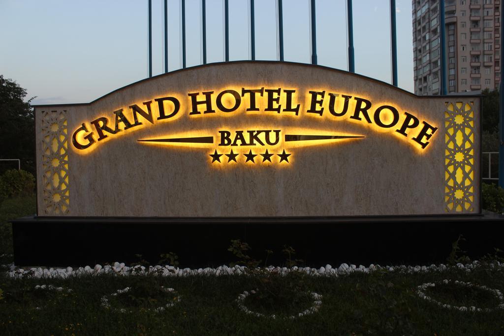 Grand Hotel Europe Баку Екстериор снимка